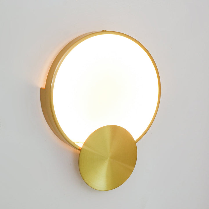 Terra Svet Alabaster Wall Lamp