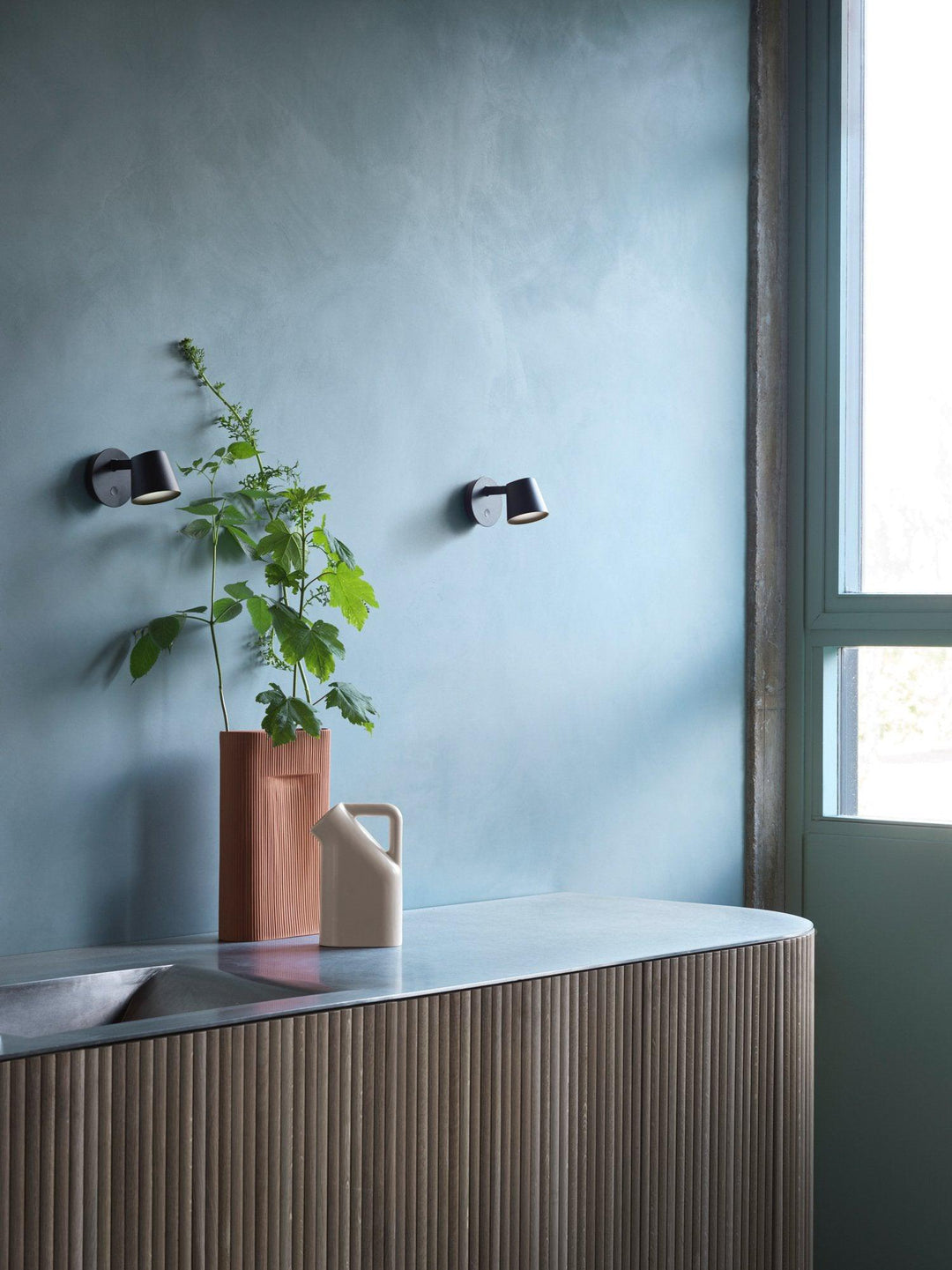 Core Wall Lamp