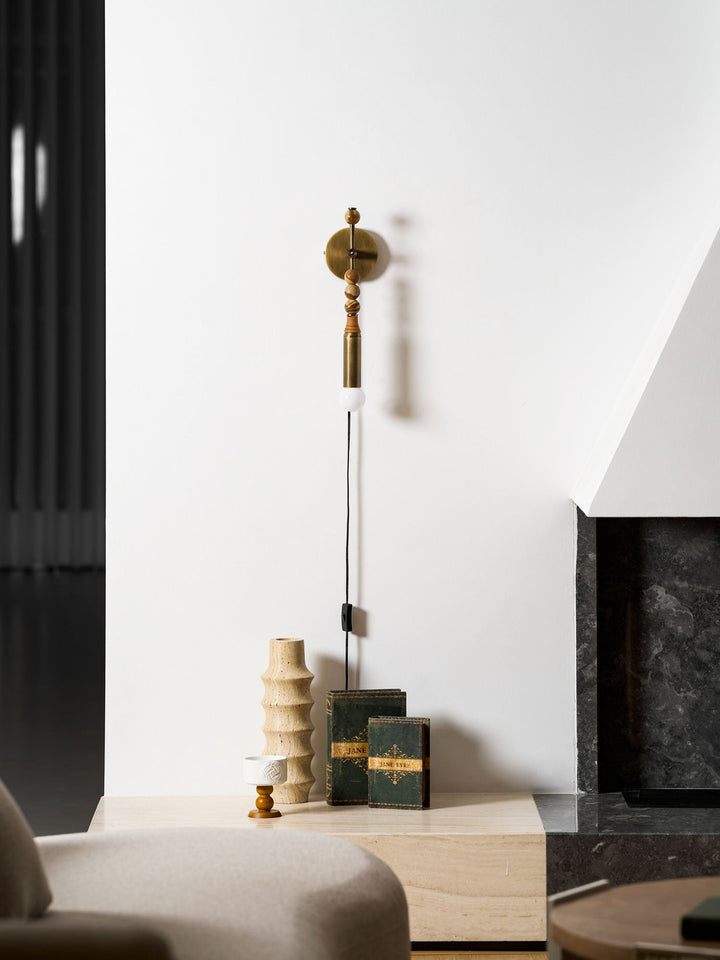 Toam Plug-in Wall Lamp