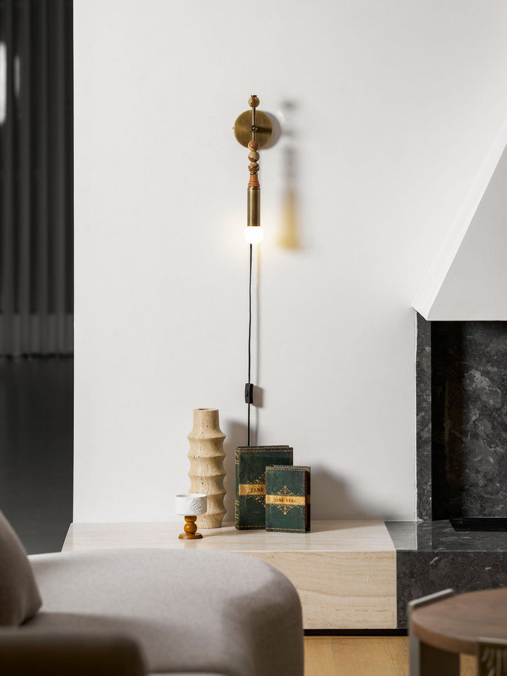 Toam Plug-in Wall Lamp