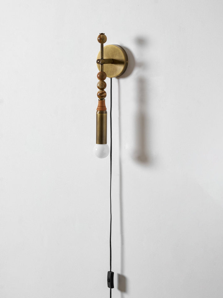 Toam Plug-in Wall Lamp