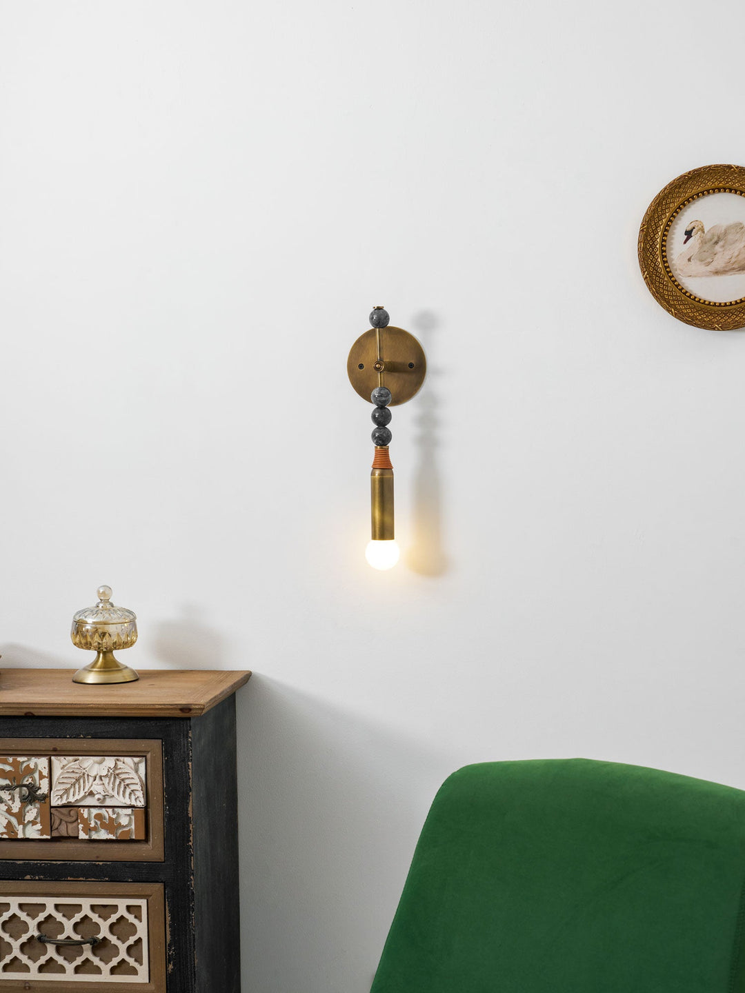 Toam Wall Lamp