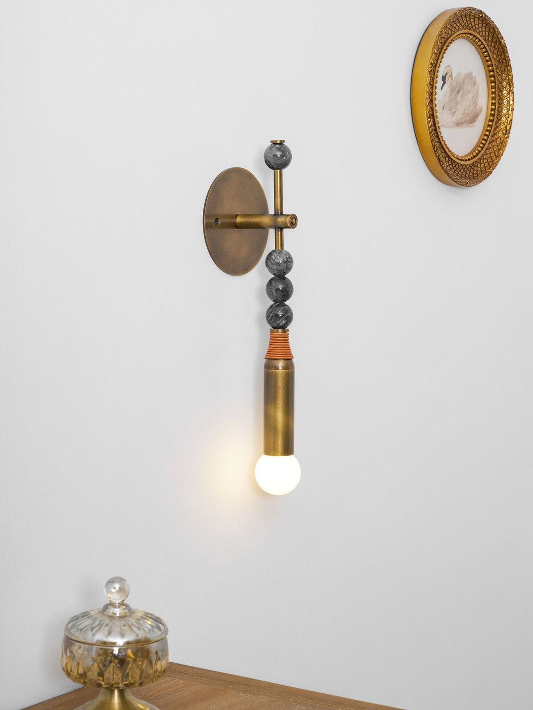Toam Wall Lamp