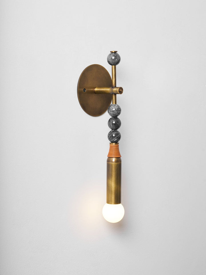 Toam Wall Lamp