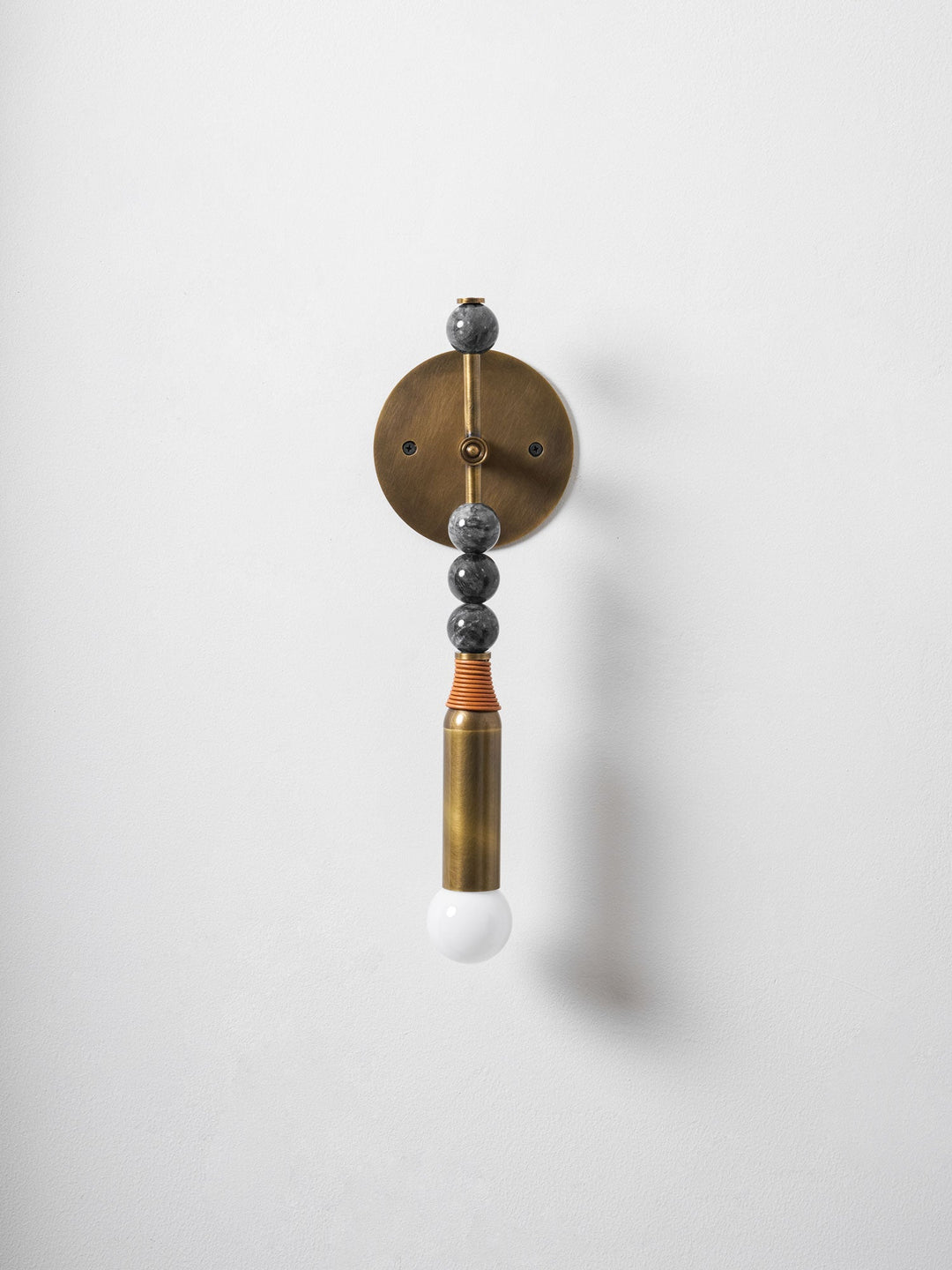 Toam Wall Lamp