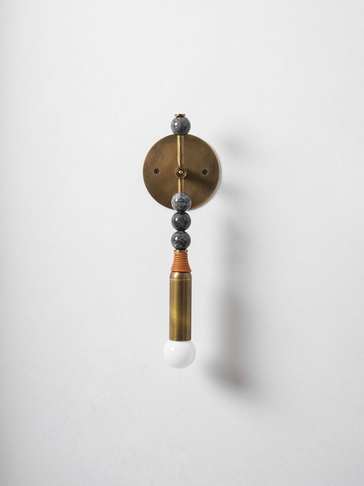Toam Wall Lamp