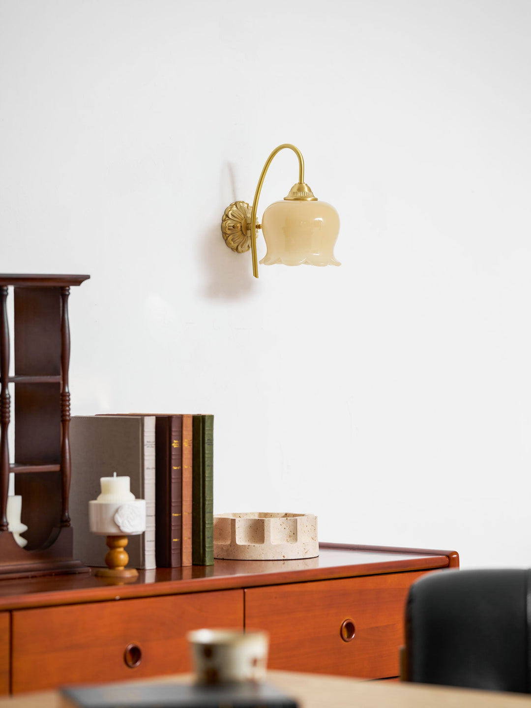 Valley Flower Wall Lamp