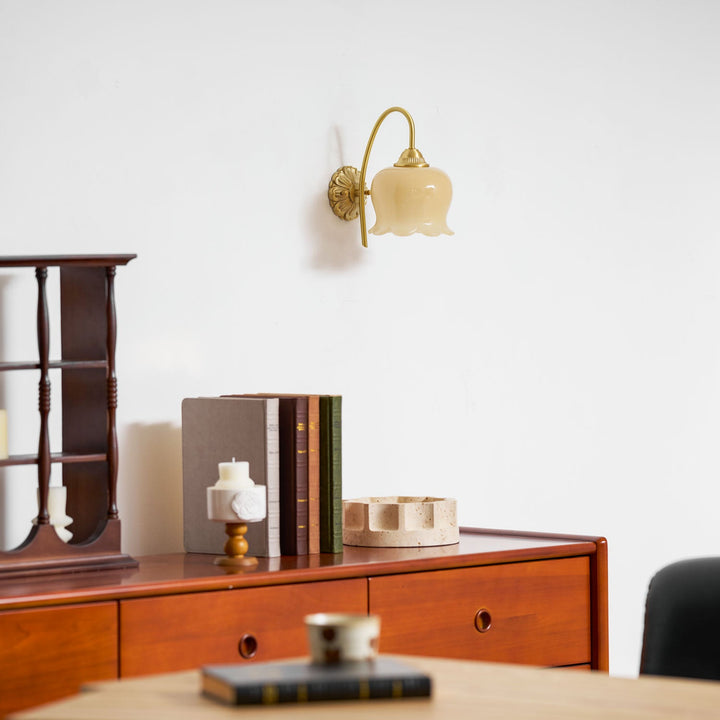 Valley Flower Wall Lamp