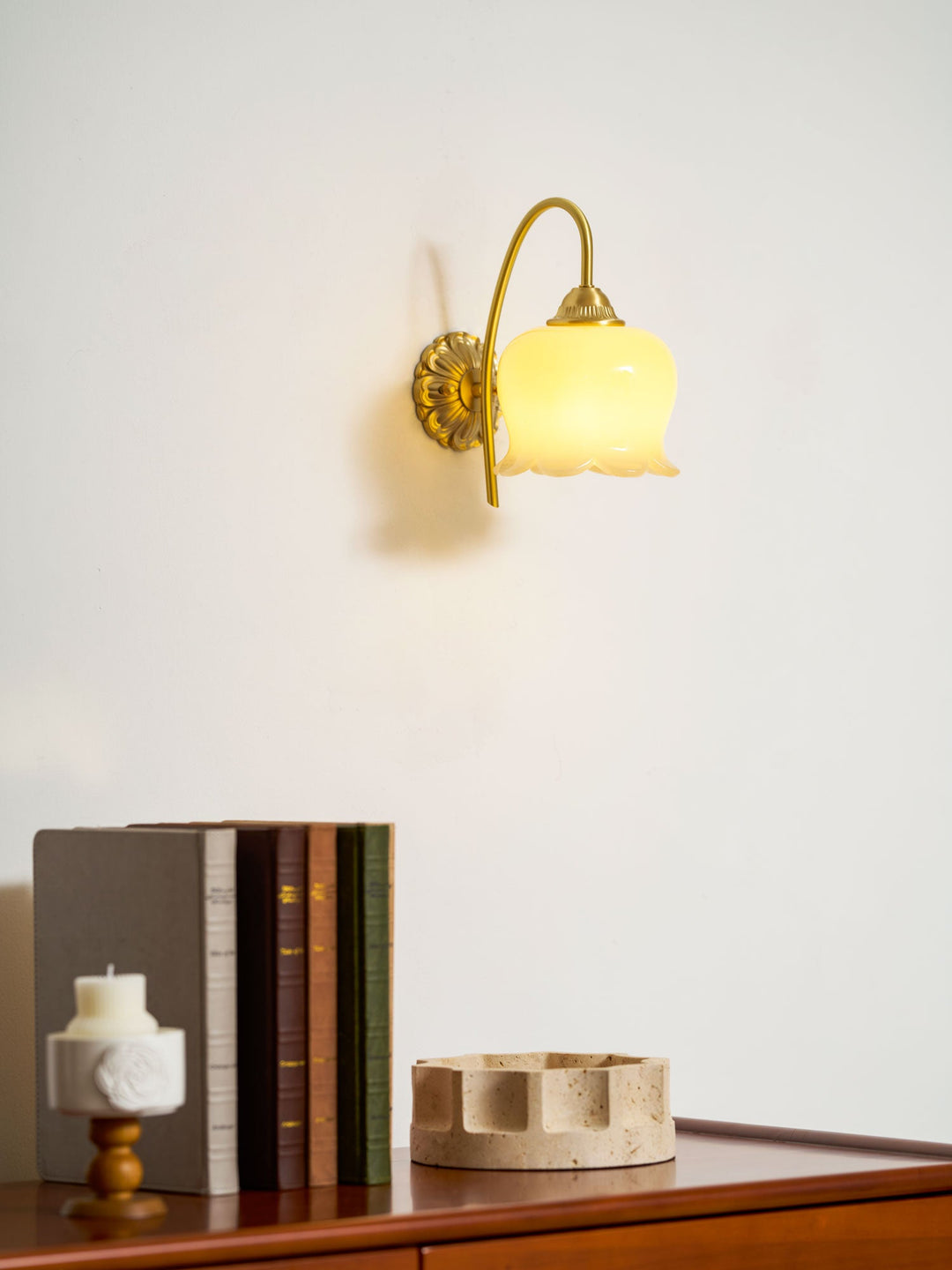 Valley Flower Wall Lamp