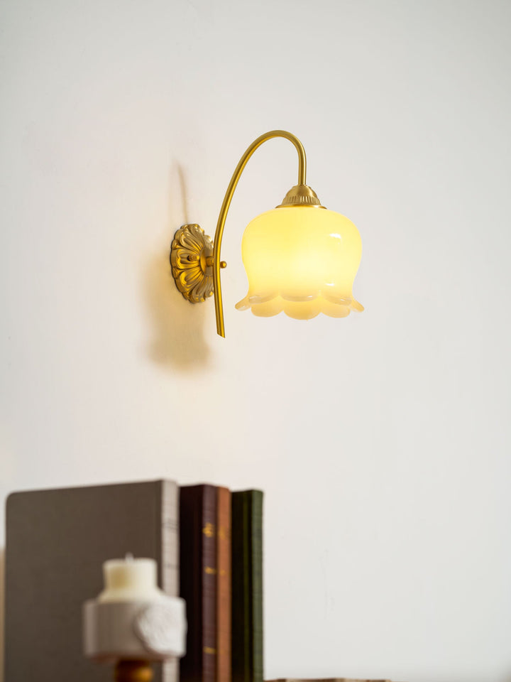 Valley Flower Wall Lamp