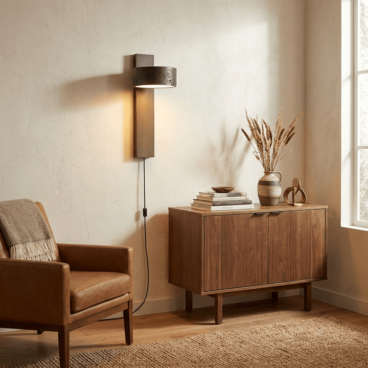 Vera Plug-in Wall Sconce