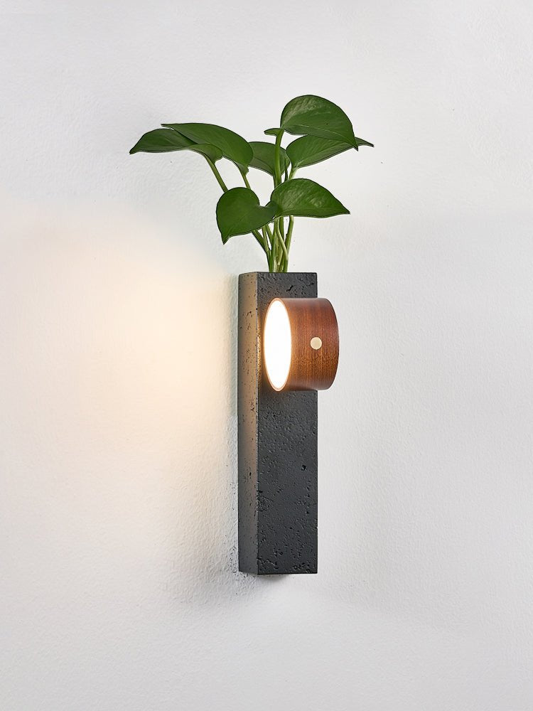 Verde Beam Rechargeable Wall Lamp
