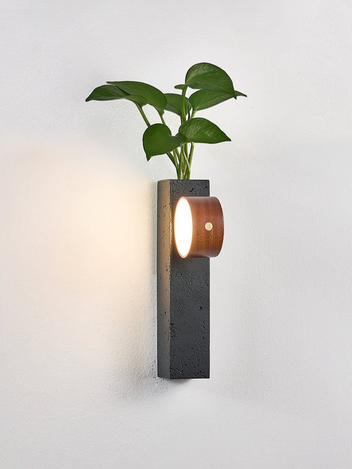 Verde Beam Rechargeable Wall Lamp