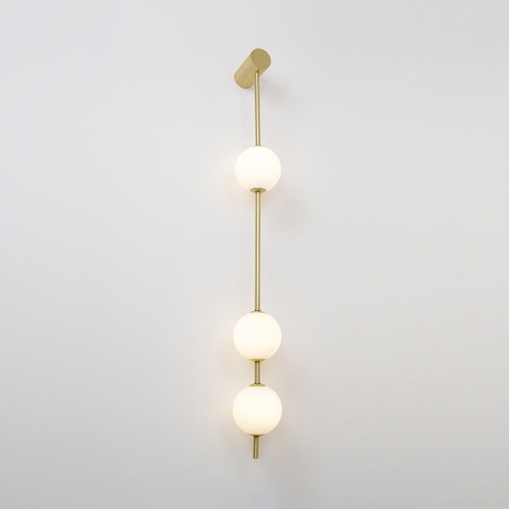 Vertical Balls Wall Lamp