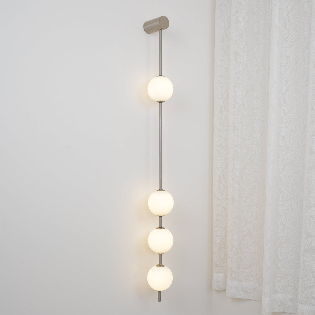 Vertical Balls Wall Lamp