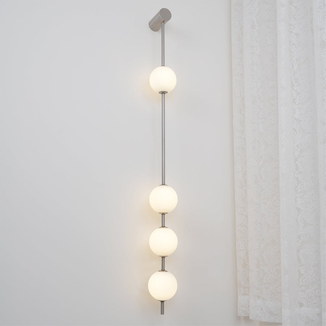 Vertical Balls Wall Lamp