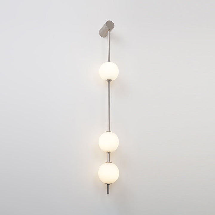 Vertical Balls Wall Lamp