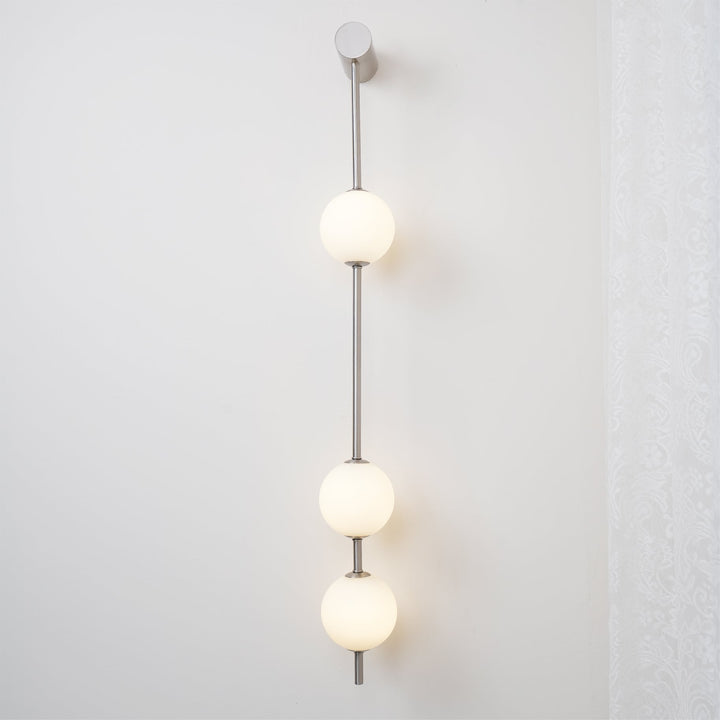 Vertical Balls Wall Lamp