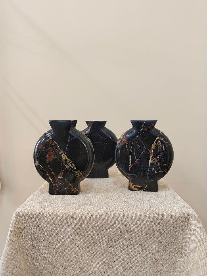 Vetra Noir Marble Vase
