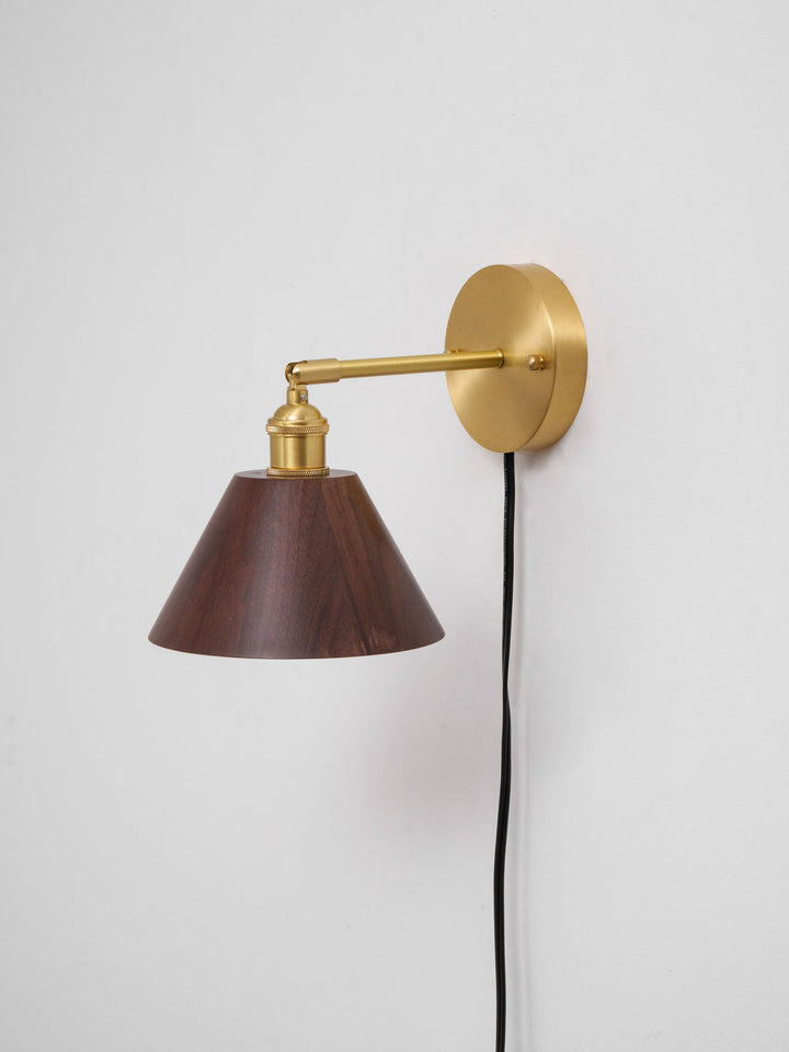 Vintage Wood Plug-in Wall Lamp