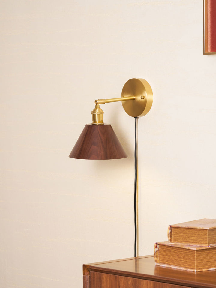 Vintage Wood Plug-in Wall Lamp