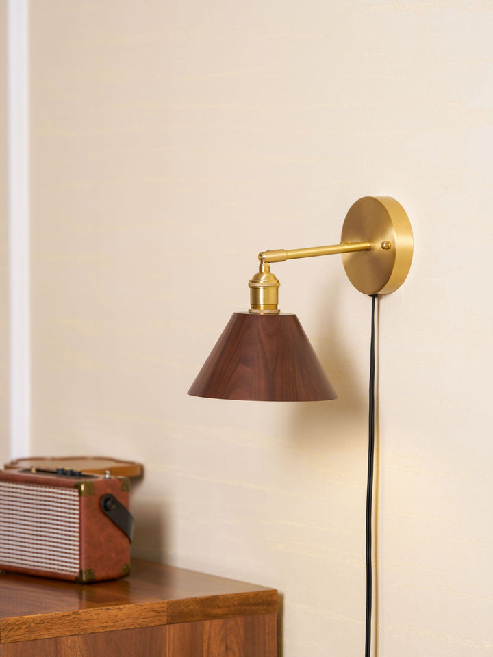 Vintage Wood Plug-in Wall Lamp