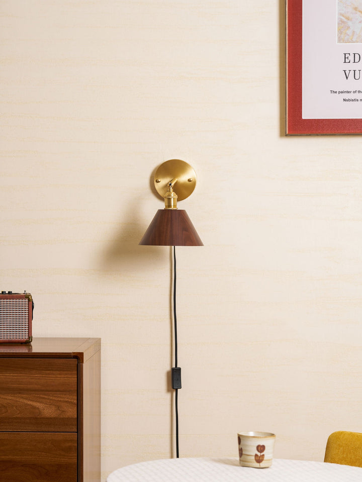 Vintage Wood Plug-in Wall Lamp