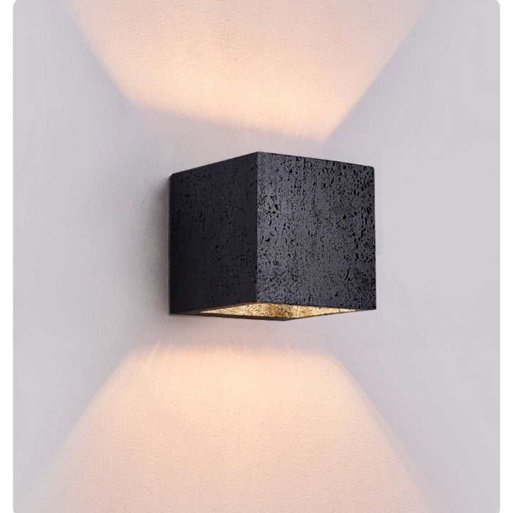 Vulcanis Cube Wall Lamp