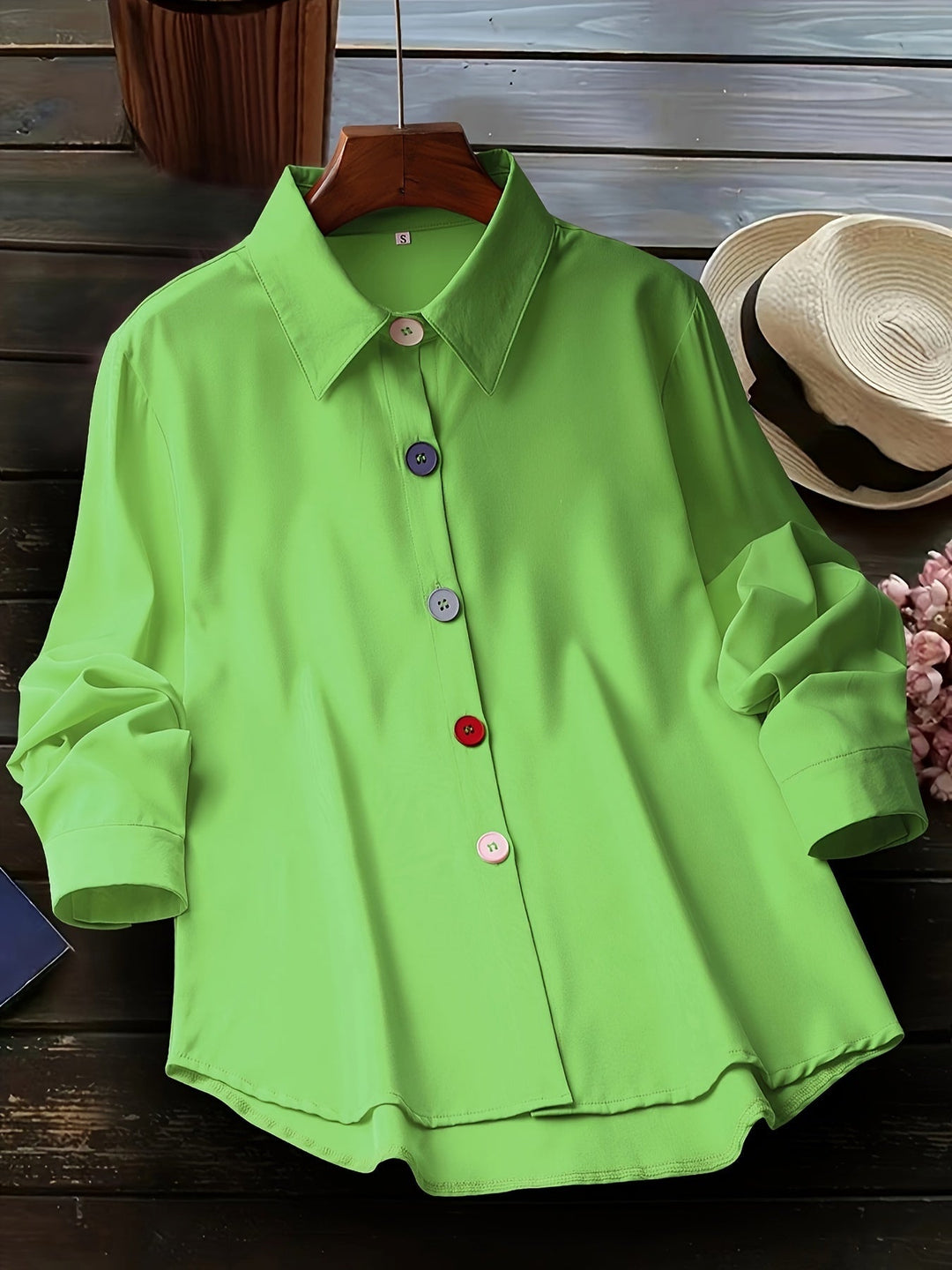 CHIQUE BLOUSE MET KNOPEN VOOR VROUWEN